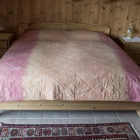Bnb Les Choucas Guest house